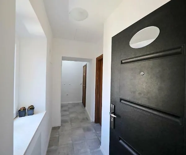 Pyrotima Apartament *