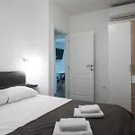 Pyrotima Apartment *