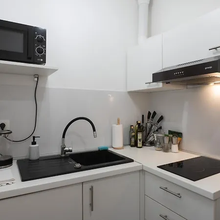 Pyrotima Apartamento Zadar