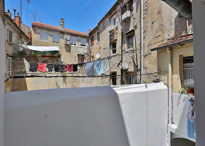 Апартаменты Pyrotima Задар