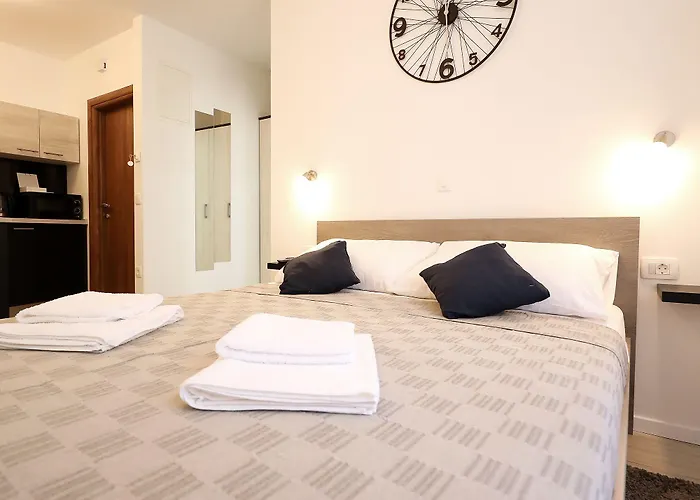 Pyrotima * Задар